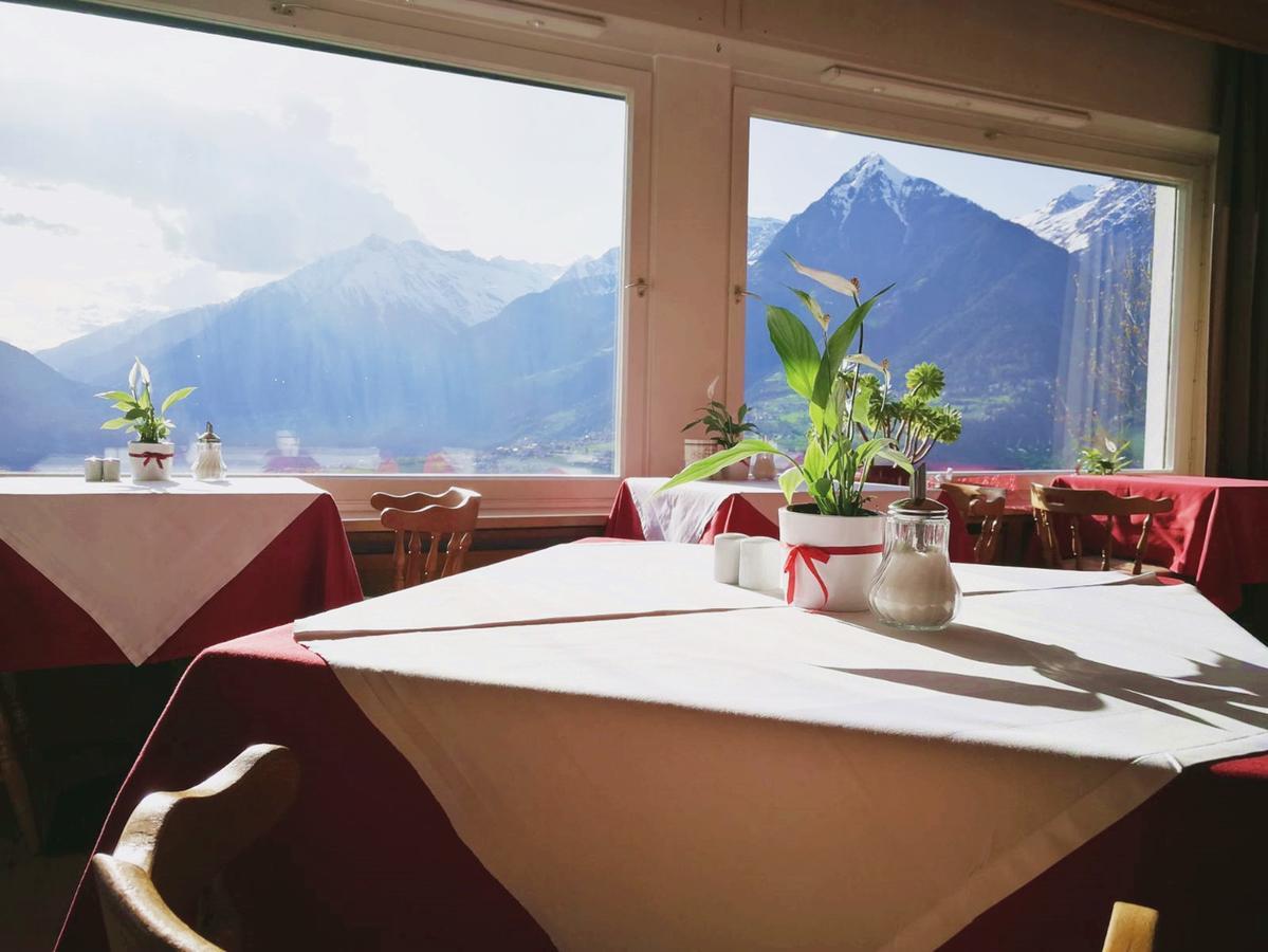 Schenna Garni Eden Bed & Breakfast Zewnętrze zdjęcie