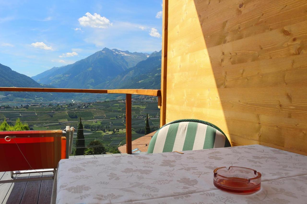 Schenna Garni Eden Bed & Breakfast Zewnętrze zdjęcie